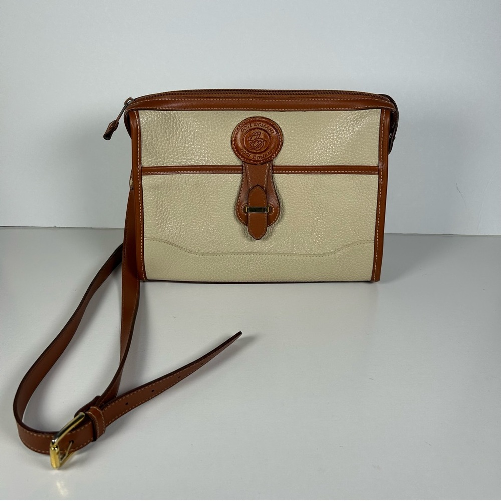 Vintag Pebble Oggi Domani crossbody Bag Cream Tan Trim Adjustable Strap Classic